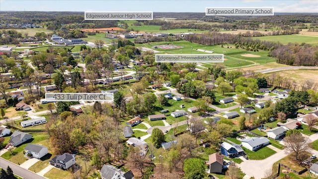 433 S Tulip Tree Court, Ellettsville, IN 47429