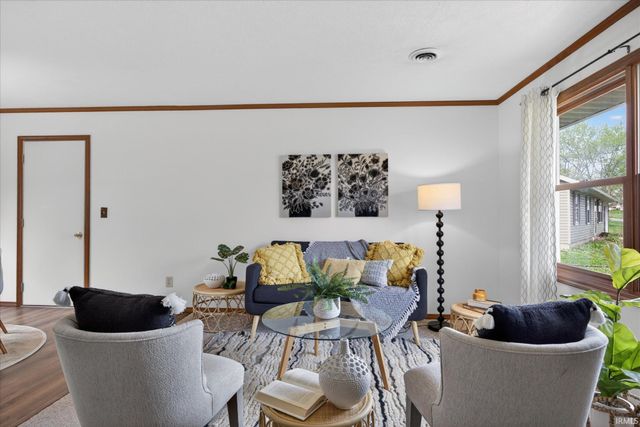 433 S Tulip Tree Court, Ellettsville, IN 47429