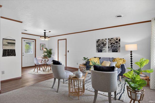 433 S Tulip Tree Court, Ellettsville, IN 47429