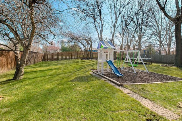 15729 Maple Street, Overland Park, KS 66223