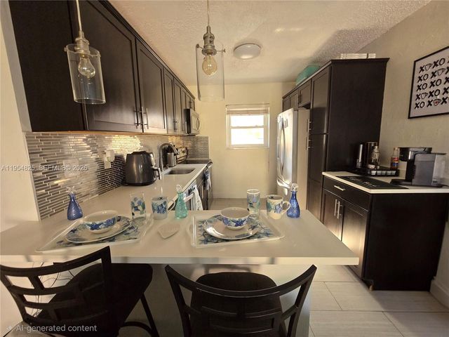 4061 N Dixie Hwy 30, Oakland Park, FL 33334