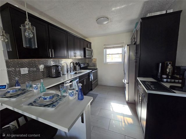 4061 N Dixie Hwy 30, Oakland Park, FL 33334