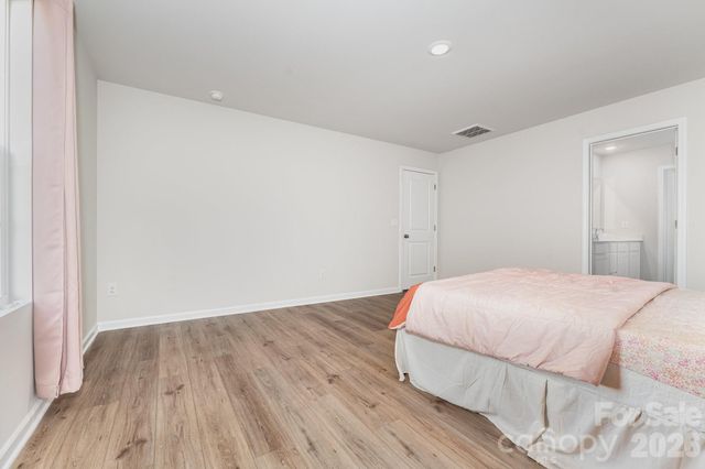 150 Mountain Bridge Way, Statesville, NC 28625