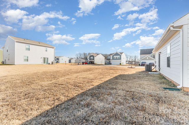 150 Mountain Bridge Way, Statesville, NC 28625