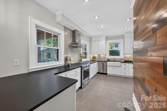 3809 Tuckaseegee Road, Charlotte, NC 28208