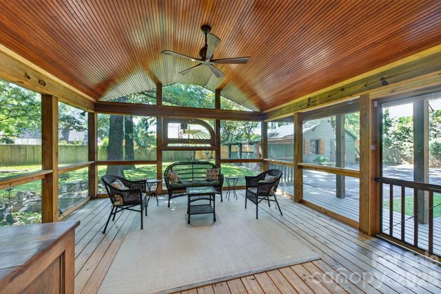 3809 Tuckaseegee Road, Charlotte, NC 28208
