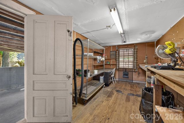 3809 Tuckaseegee Road, Charlotte, NC 28208