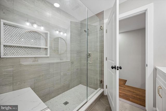 174 GAY ST, Philadelphia, PA 19127