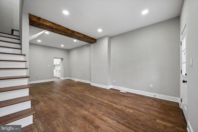 174 GAY ST, Philadelphia, PA 19127