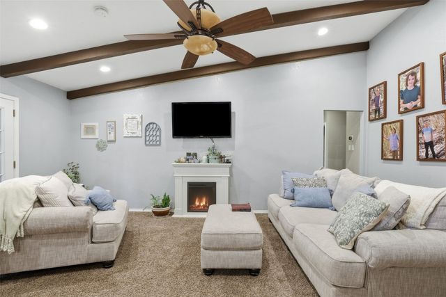 1404 Mimosa Street, Cleburne, TX 76033