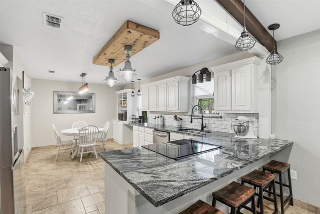 1404 Mimosa Street, Cleburne, TX 76033