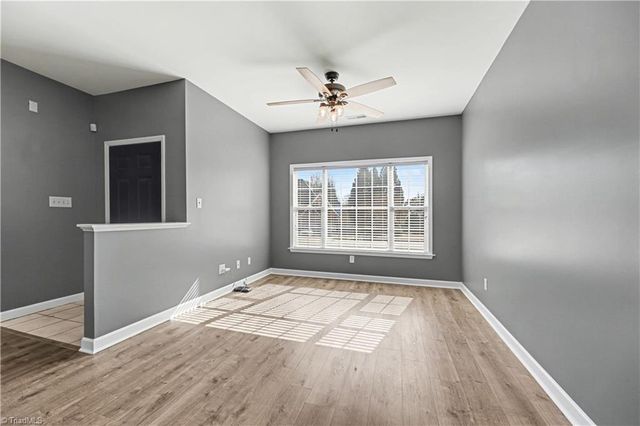 915 Kaye Gibbons Court, Kernersville, NC 27284