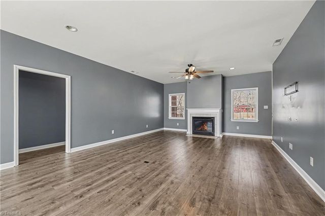 915 Kaye Gibbons Court, Kernersville, NC 27284