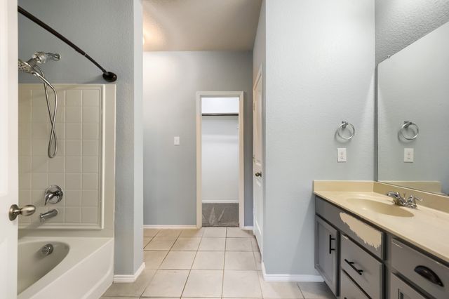 6225 Topsail Drive, Fort Worth, TX 76179