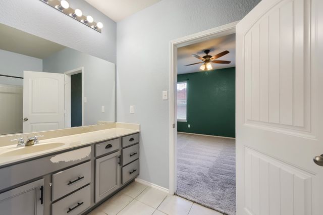 6225 Topsail Drive, Fort Worth, TX 76179