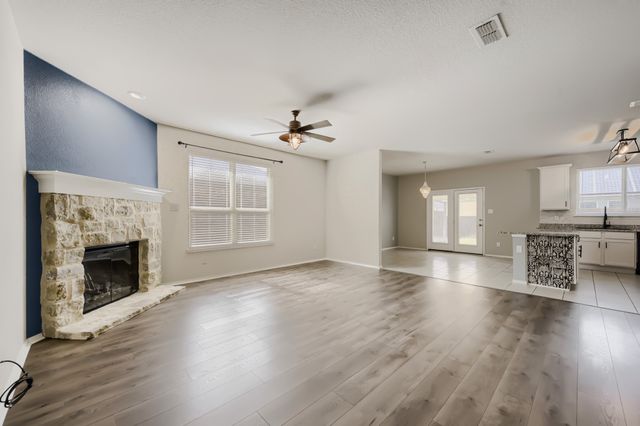 6225 Topsail Drive, Fort Worth, TX 76179
