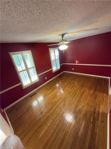 411 Williams Meadow Lane, Winston-salem, NC 27127