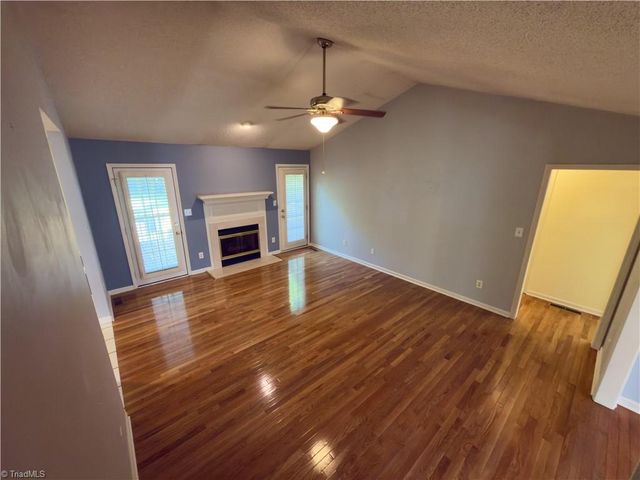 411 Williams Meadow Lane, Winston-salem, NC 27127