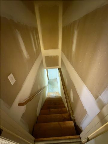 411 Williams Meadow Lane, Winston-salem, NC 27127
