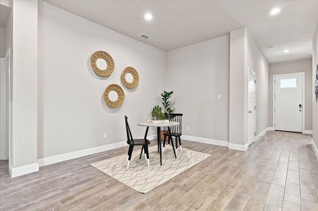 2704 Starling Street, Denton, TX 76205