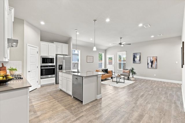 2704 Starling Street, Denton, TX 76205
