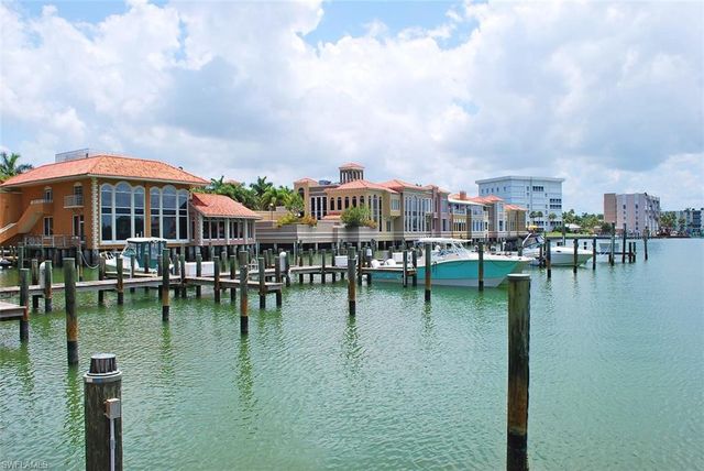 4001 Gulf Shore BLVD N 505, Naples, FL 34103