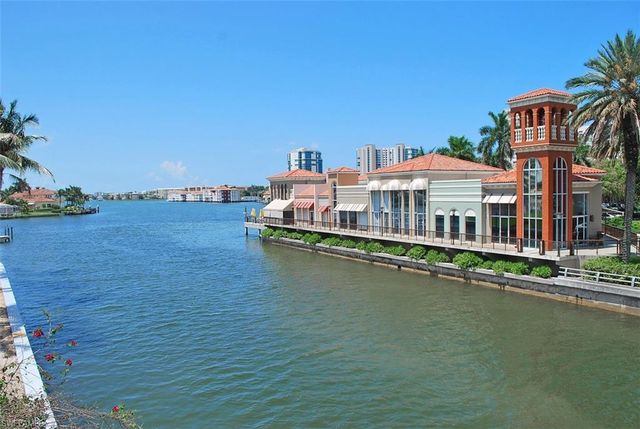 4001 Gulf Shore BLVD N 505, Naples, FL 34103