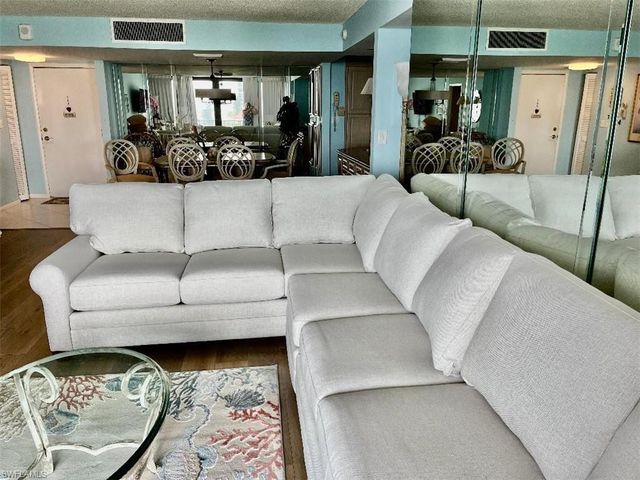 4001 Gulf Shore BLVD N 505, Naples, FL 34103