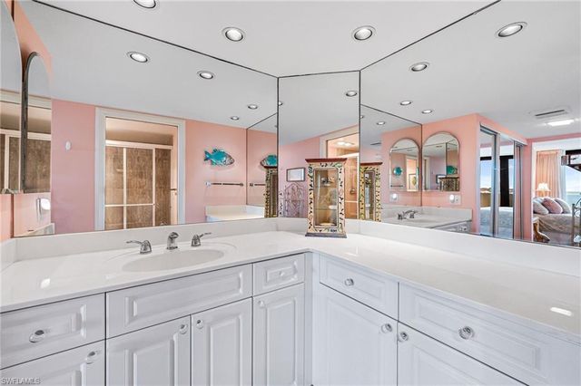 4001 Gulf Shore BLVD N 505, Naples, FL 34103