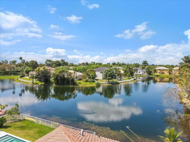 2316 SW 127th Avenue, Miramar, FL 33027