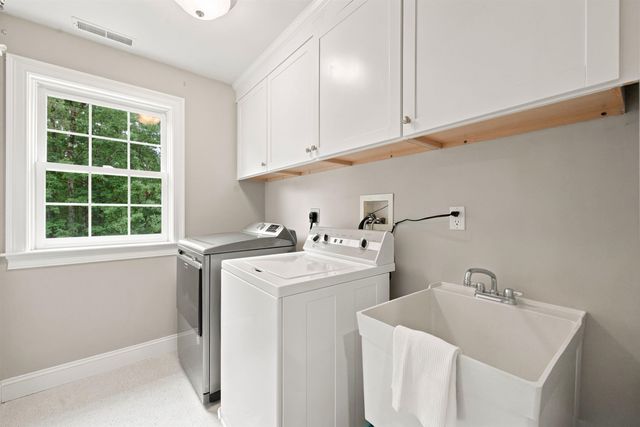 26 Emerson Road, Concord, NH 03303