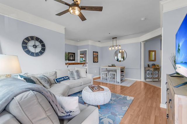 2221 Telfair Way, Charleston, SC 29412