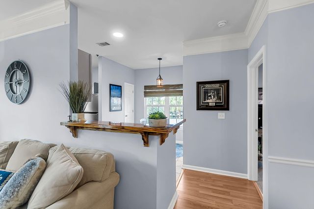 2221 Telfair Way, Charleston, SC 29412