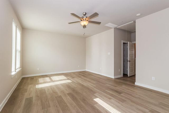 18342 W Centro Circle, Shenandoah, TX 77385
