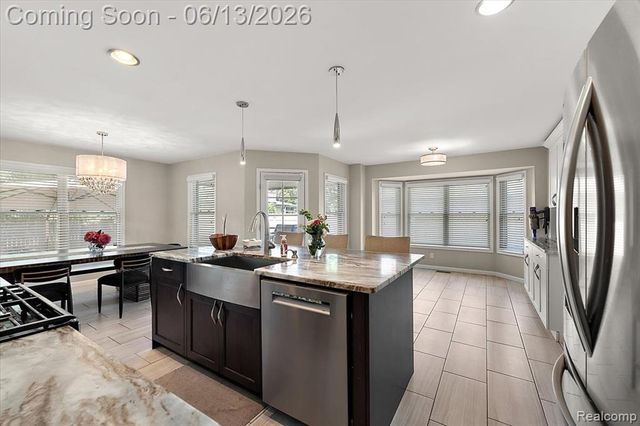15213 Meerschaert Drive, Macomb, MI 48042