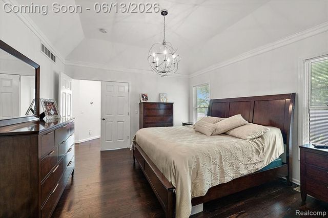 15213 Meerschaert Drive, Macomb, MI 48042