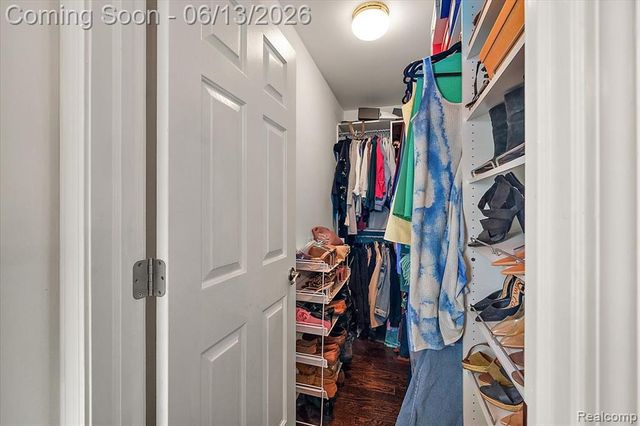 15213 Meerschaert Drive, Macomb, MI 48042
