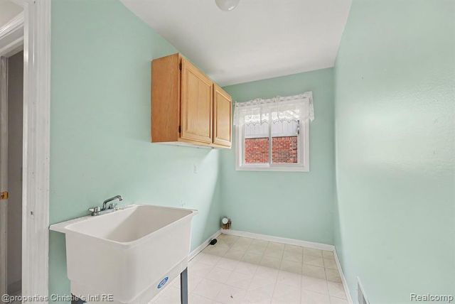 49316 Deerfield Park, Macomb, MI 48044