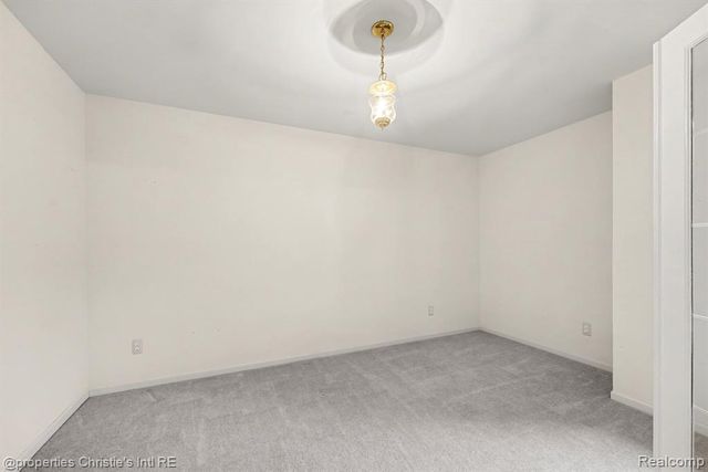 49316 Deerfield Park, Macomb, MI 48044