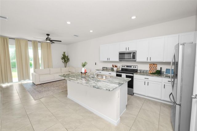 3830 SUNFLOWER FIELD PLACE, Plant City, FL 33565