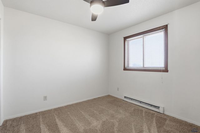 503 FALCON DR, Box Elder, SD 57719