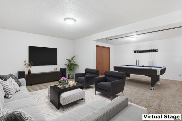 503 FALCON DR, Box Elder, SD 57719