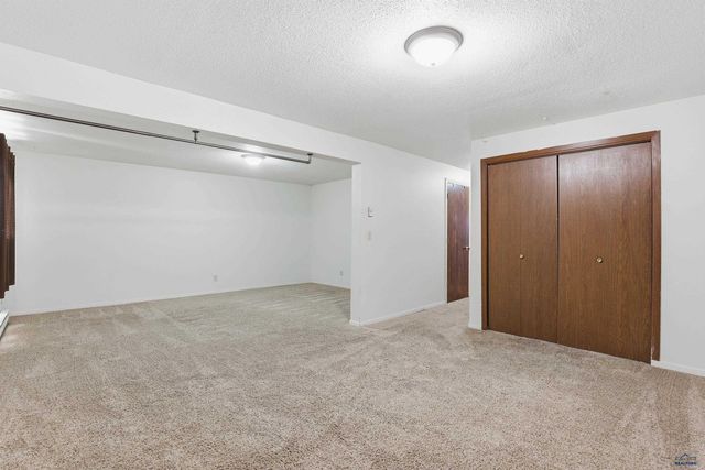 503 FALCON DR, Box Elder, SD 57719