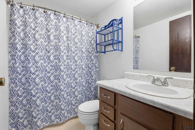 503 FALCON DR, Box Elder, SD 57719