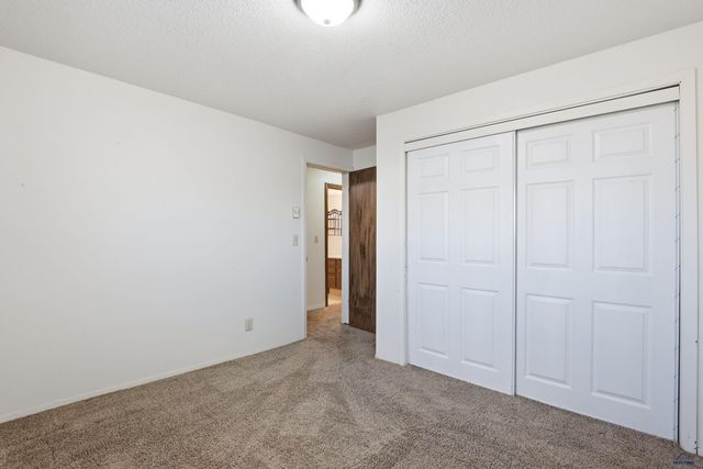 503 FALCON DR, Box Elder, SD 57719