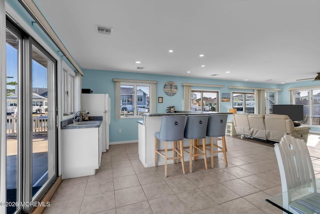 343 Cheryl Drive, Toms River, NJ 08753
