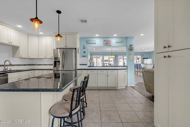 343 Cheryl Drive, Toms River, NJ 08753