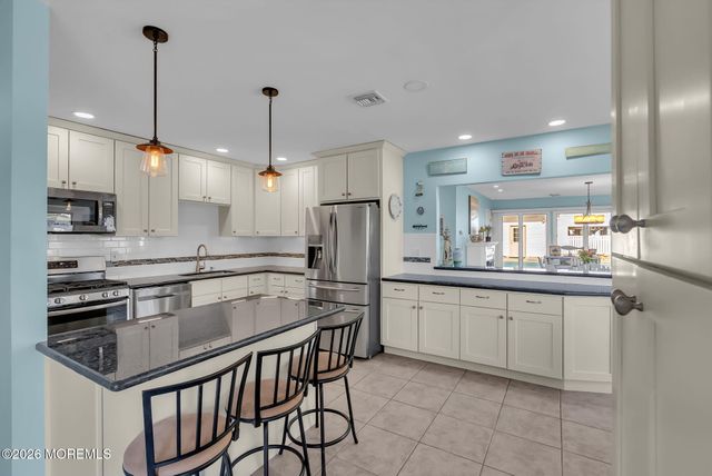 343 Cheryl Drive, Toms River, NJ 08753