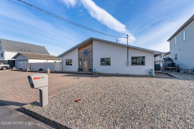 343 Cheryl Drive, Toms River, NJ 08753