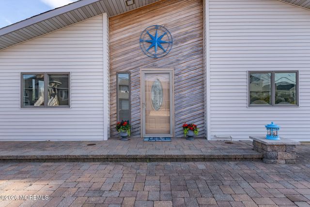 343 Cheryl Drive, Toms River, NJ 08753